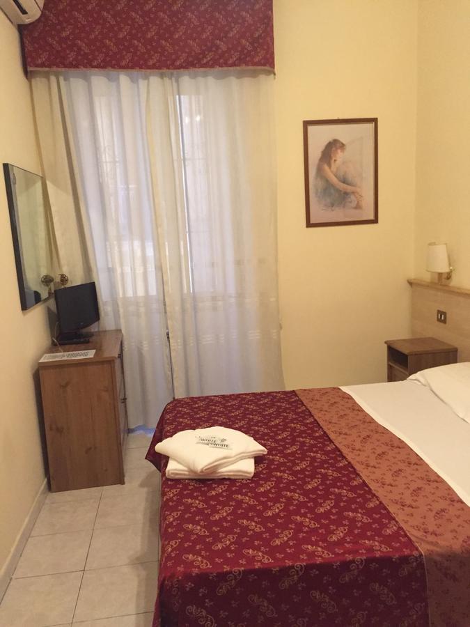 Bed and Breakfast Blue Whale Rzym Zewnętrze zdjęcie