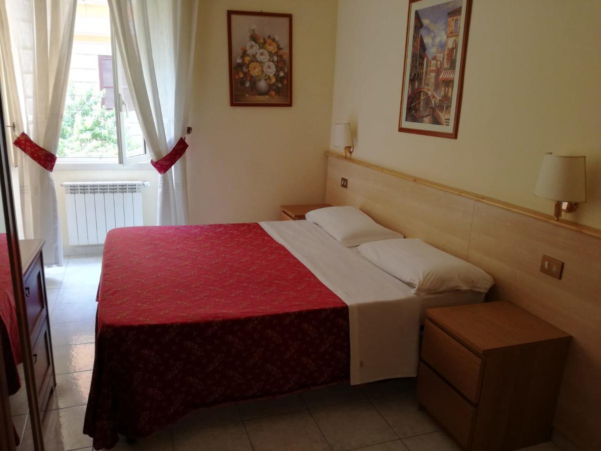 Bed and Breakfast Blue Whale Rzym Zewnętrze zdjęcie