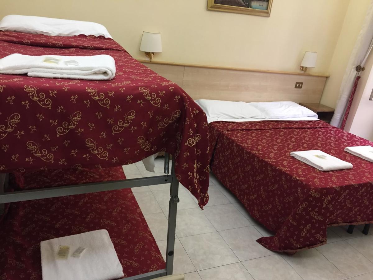 Bed and Breakfast Blue Whale Rzym Zewnętrze zdjęcie
