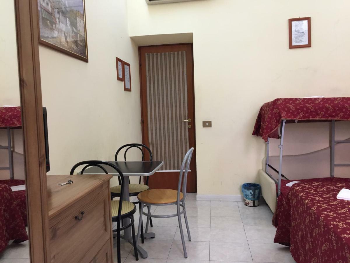 Bed and Breakfast Blue Whale Rzym Zewnętrze zdjęcie